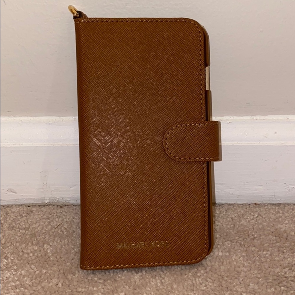 Michael Kors iPhone 7 Plus Phone Wallet